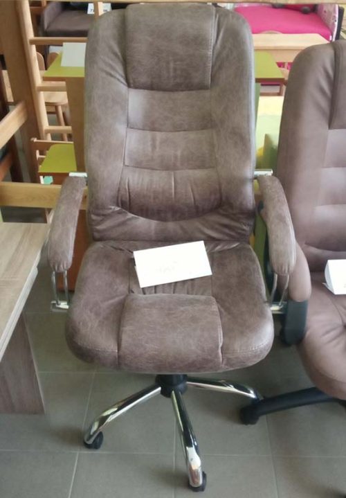 "Ескорт Хром"